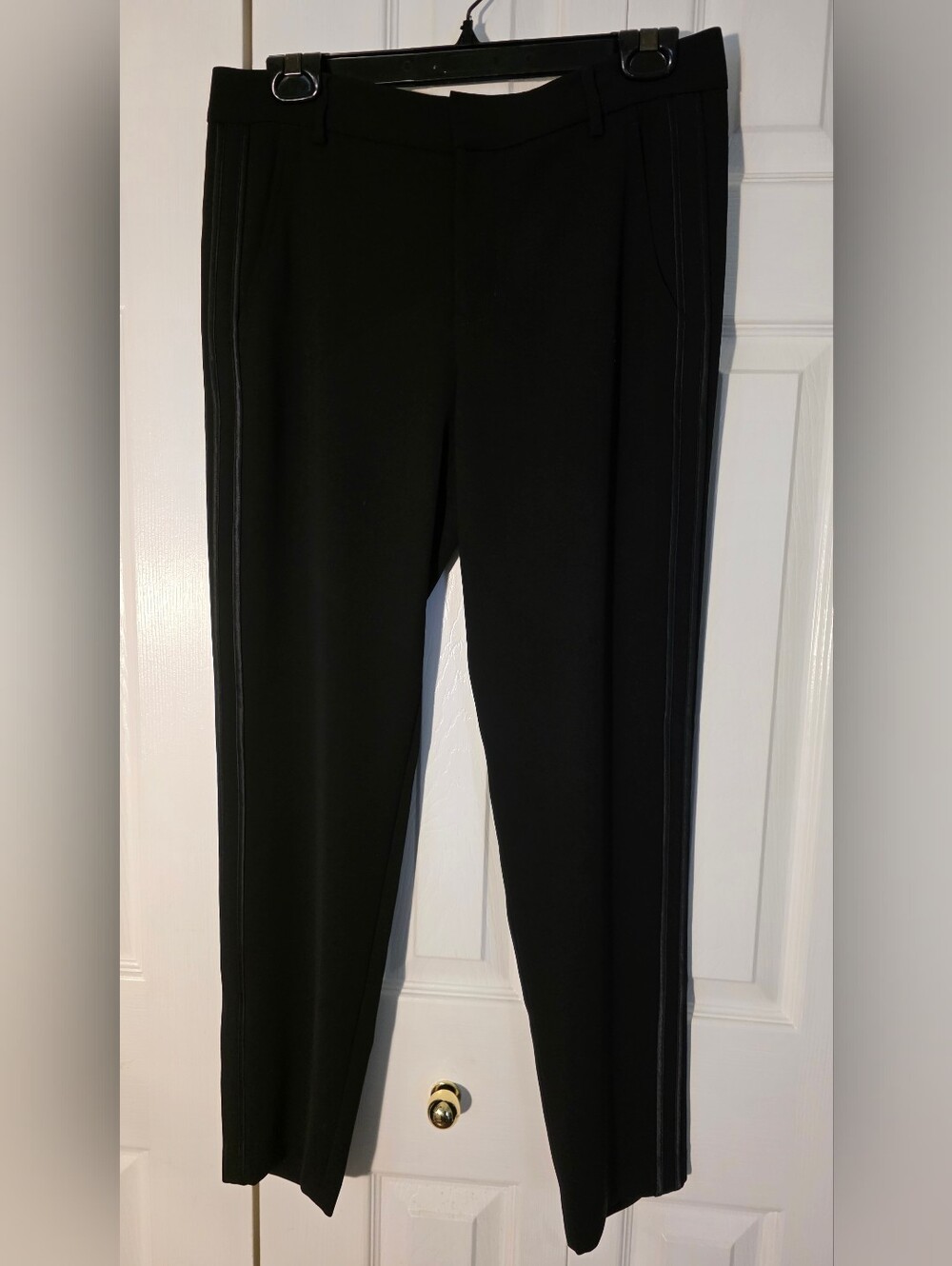 Vince Black Satin Side-Stripe Cropped Cigarette Pants Size 6 - Picture 2 of 7